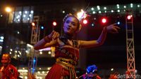Potret Meriahnya Festival Kenthongan di Purwokerto