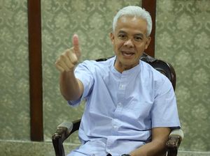 Ganjar Nilai Putusan PN Jakpus Tunda Pemilu Aneh Ganjar Nilai Putusan PN Jakpus Tunda Pemilu Aneh