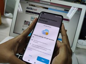 Migrasi Data PeduliLindungi Jadi SatuSehat Mobile, Awas Data Bocor! Migrasi Data PeduliLindungi Jadi SatuSehat Mobile, Awas Data Bocor!
