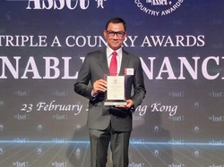 Dorong Transisi Energi, PLN Diganjar Penghargaan The Best Green Loan