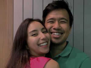 Alasan Joshua Suherman Belum Mau Punya Anak dengan Clairine Clay