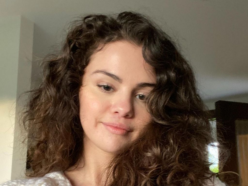 Seperti Dilakukan Selena Gomez, Ini Sederet Manfaat Jika Rehat dari Medsos Seperti Dilakukan Selena Gomez, Ini Sederet Manfaat Jika Rehat dari Medsos