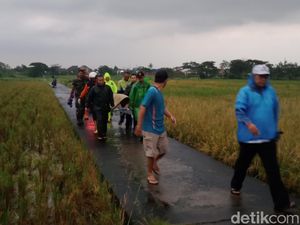 4 Fakta Dua Cewek ABG di Klaten Tersambar Petir, Satu Tewas 4 Fakta Dua Cewek ABG di Klaten Tersambar Petir, Satu Tewas