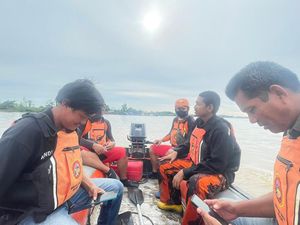 Diduga Anut Ilmu Hitam, Pria di Samarinda Lompat ke Sungai Mahakam-Hilang Diduga Anut Ilmu Hitam, Pria di Samarinda Lompat ke Sungai Mahakam-Hilang