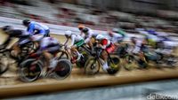 Unjuk Gigi Pebalap Wanita Dunia di Nomor Elemination Race