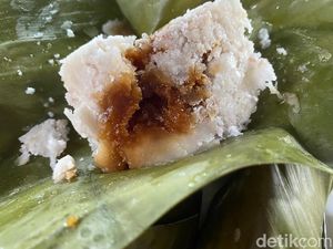 Yummy! Lapet Beras Gula Merah Khas Batak yang Populer di Toba Yummy! Lapet Beras Gula Merah Khas Batak yang Populer di Toba