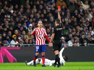 Simeone Tuding Wasit dan VAR Selalu Untungkan Madrid
