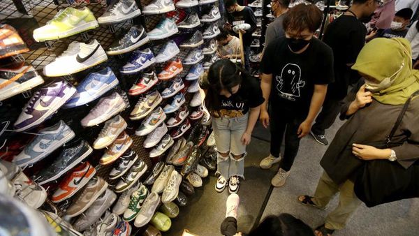 Antusias Pengunjung Luar Biasa di Jakarta Sneaker Day 2023
