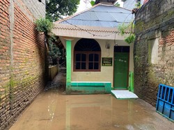 Banjir di Cawang Mulai Surut, Tersisa Genangan Air dan Lumpur