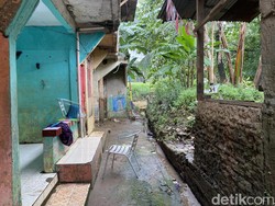 Alasan Warga di Cawang Jaktim Terpaksa Bertahan Meski Langganan Banjir