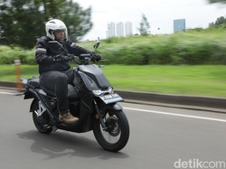 Harga Turun! Motor Listrik Charged Rimau Dapat Subsidi Pemerintah