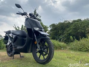 Murah Banget! Segini Biaya Pajak Tahunan Motor Listrik Charged Rimau Murah Banget! Segini Biaya Pajak Tahunan Motor Listrik Charged Rimau
