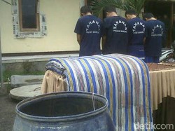4 Sahabat Keji di Balik Mayat Remaja Dalam Tong di Bandung