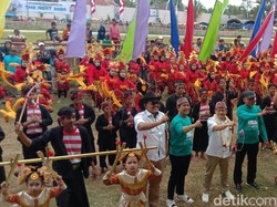 Buka Festival Karapan Sapi, Cak Imin Kagum Ketangguhan Warga Madura