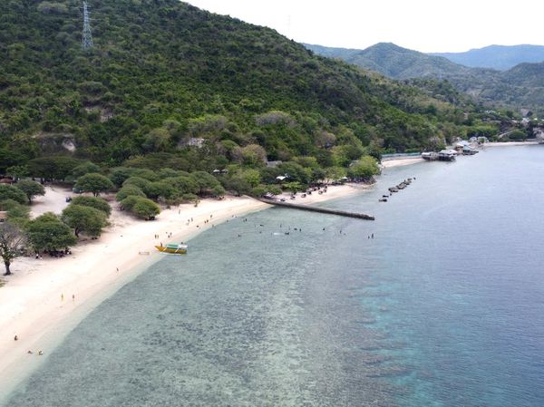 Wisata Bahari Unggulan di Gorontalo Itu Bernama Pantai Kurenai