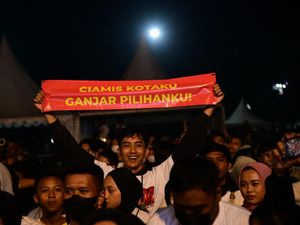 Tampilkan Kuburan Band, Pesta Rakyat Ganjar di Ciamis Disambut Meriah