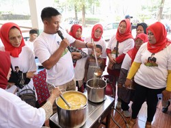 Espas Sandiaga Uno Gelar Latihan Pembuatan Sirup Kalamansi di Bengkulu