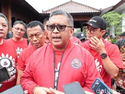 Hasto Sebut Megawati Tiap Malam Sebelum Tidur Berdoa Mohon Petunjuk Capres