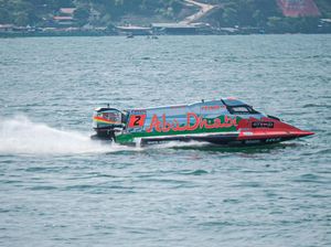 Fakta-fakta Menarik F1H2O Danau Toba Fakta-fakta Menarik F1H2O Danau Toba