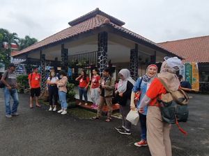 Serunya Walking Tour Menelusuri Sejarah Kota Depok Serunya Walking Tour Menelusuri Sejarah Kota Depok