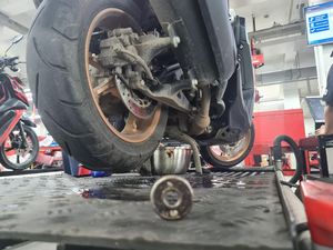 Begini Cara Merawat Bearing Roda Motor Begini Cara Merawat Bearing Roda Motor