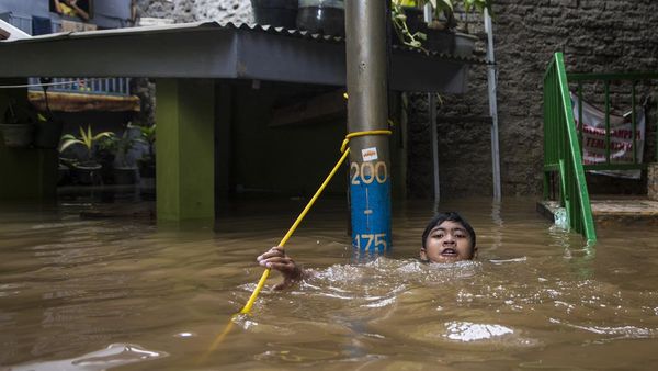 Curah Hujan Tinggi, Permukiman di Tiga Kelurahan Jakarta Kebanjiran