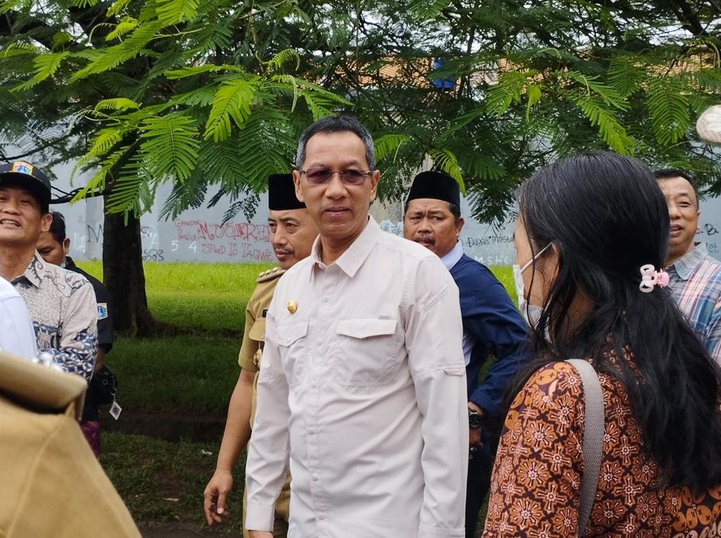Daftar 20 Pejabat DKI Dirombak Heru Budi, Wali Kota hingga Kepala Dinas Daftar 20 Pejabat DKI Dirombak Heru Budi, Wali Kota hingga Kepala Dinas