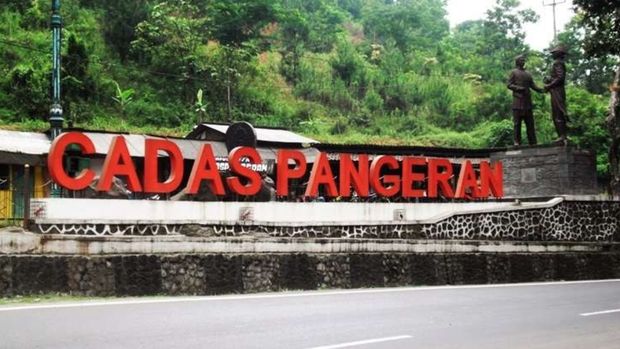 Jalan Cadas Pangeran,
