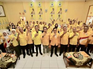 Kang Ace: Golkar Kalau Masih Pakai Nokia Ketinggalan Kang Ace: Golkar Kalau Masih Pakai Nokia Ketinggalan