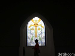 86 Ucapan Selamat Hari Minggu Kristen, Biar Ibadah Makin Lengkap