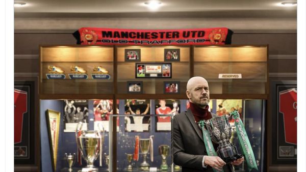 Hapus Dahaga Gelar MU, Erik Ten Hag Banjir Pujian di Twitter