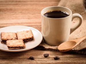 5 Menu Sarapan Ini Sebabkan Asam Lambung Naik, Roti hingga Telur Orak-arik