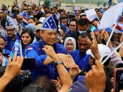 AHY dan Rombongan PD Naik Bus Pelat Merah Jadi Sorotan, Ini Penjelasannya