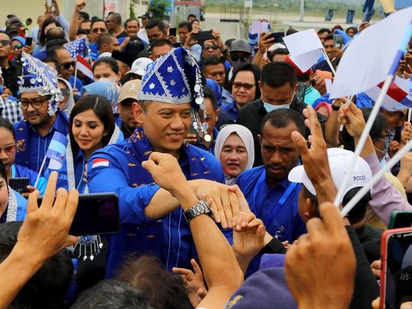 Potret Meriah Penyambutan AHY di Kota Palu
