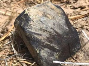 Batu Luar Angkasa Seberat 500 Kg Hujani Texas Batu Luar Angkasa Seberat 500 Kg Hujani Texas