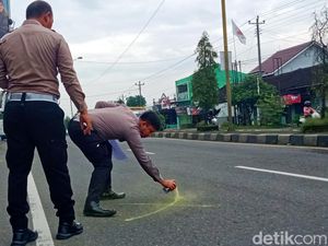 Buru Mobil Pelat Merah Penabrak Motor, Tim Polres Klaten Meluncur ke Madiun