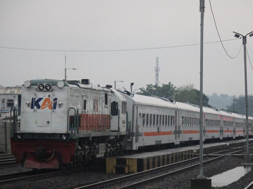 3 Stasiun Kereta Api Baru Diresmikan di Padang