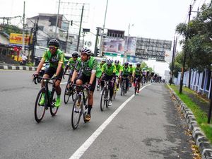 Pegowes GFNY Menjajal Tanjakan dan Turunan di Yogyakarta Pegowes GFNY Menjajal Tanjakan dan Turunan di Yogyakarta