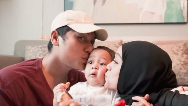 Jauh dari Mewah! 7 Momen Ultah Pertama Anak Rizky Billar dan Lesti Kejora