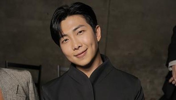 RM BTS di Milan Fashion Week 2023