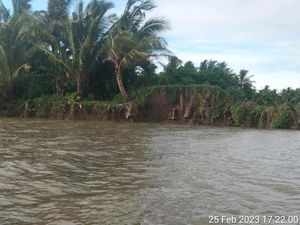 Warga Dipolisikan Usai Tolak Tambang di Pinrang, Diduga Palsukan Dokumen Warga Dipolisikan Usai Tolak Tambang di Pinrang, Diduga Palsukan Dokumen
