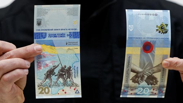 Ukraina Luncurkan Uang Peringatan Setahun Serangan Rusia