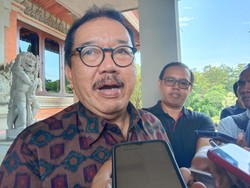 Dampingi Koster Maju 2 Periode, Cok Ace: Saya Setia Sampai Mati