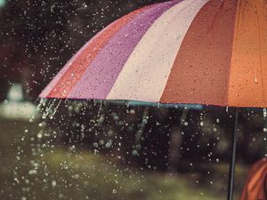 7 Tips Membuat Rumah Tetap Aman dan Nyaman di Musim Hujan