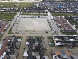 Melihat Lagi Banjir Bekasi Lewat Foto Udara