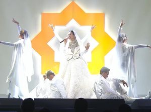 Andien-Farel Prayoga Kenang Karya 2 Maestro RI di BSI Charity Concert