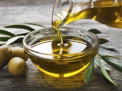 Membedah Nutrisi Buah Zaitun, Buah Keberkahan yang Berkhasiat