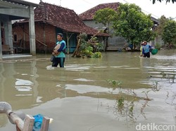 Warga Terdampak Banjir di Pati Belum Tersentuh Bantuan