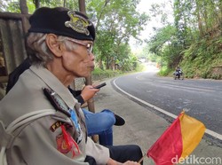 Masro dan Masa Tua di Tanjakan Alinayin Ciamis