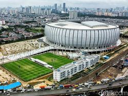Menteri PUPR: Bus Pemain Tak Bisa Masuk JIS, Pintu Akan Dibongkar